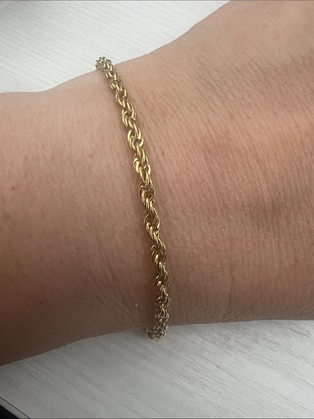 Delicate Gold Rope Bracelet for Women - Timeless Chain Style